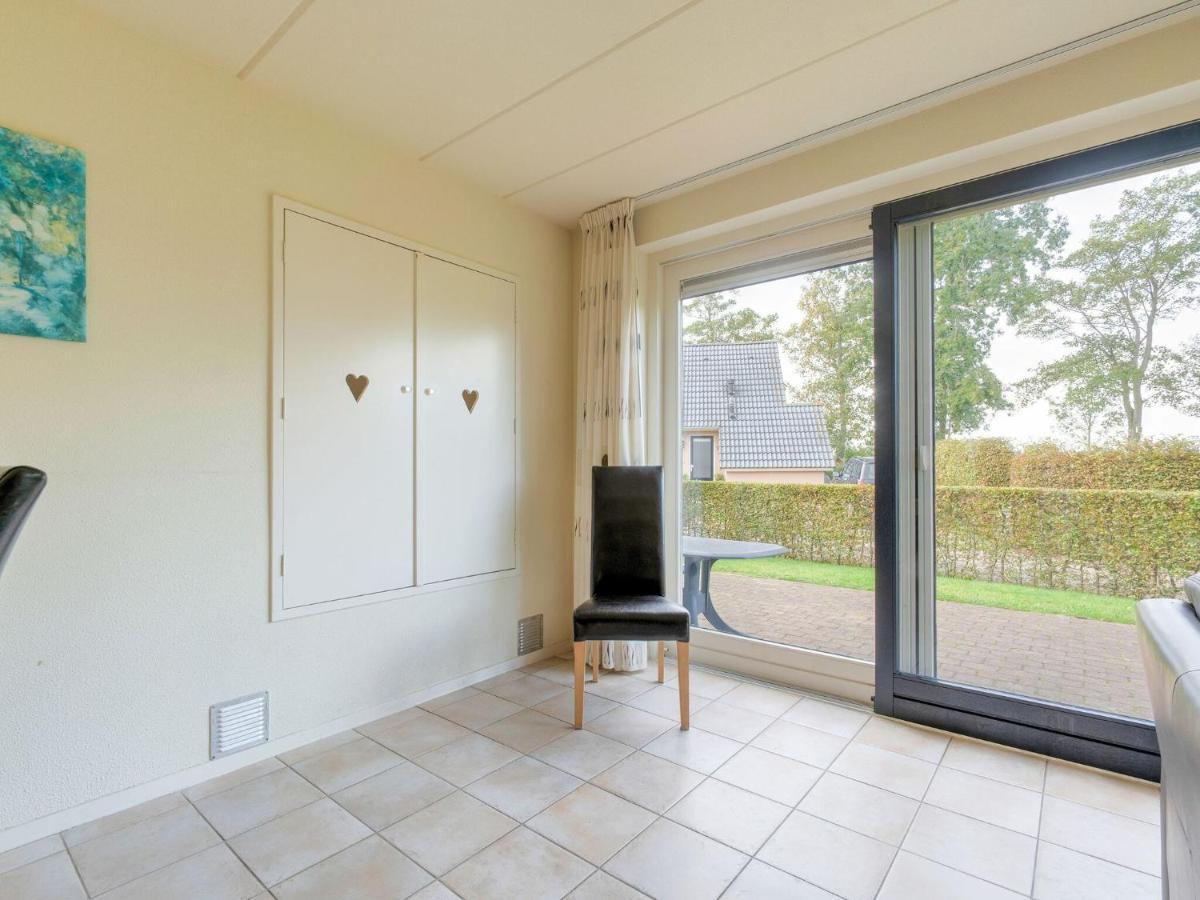 Serene Holiday Home In Gaasterl N Sleat Sondel Exteriér fotografie
